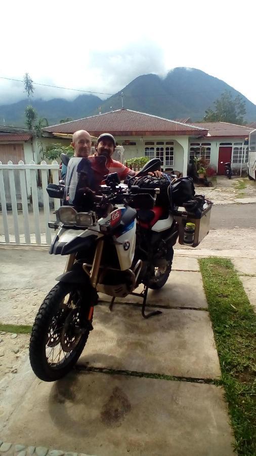 D-Rima Homestay Ruteng Exterior photo